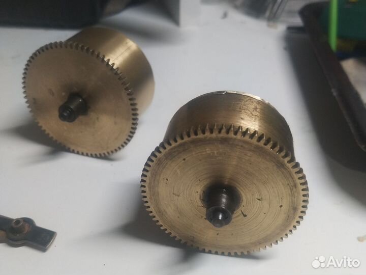 Запчасти для часов очз, стекла, циферблат