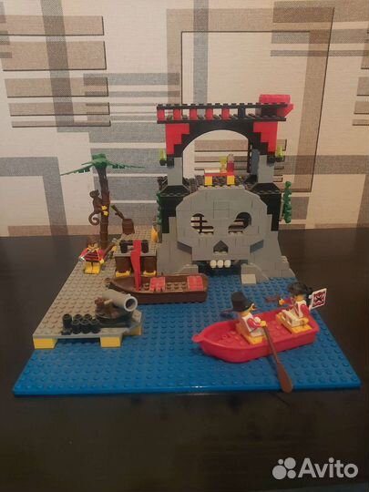 Lego pirates