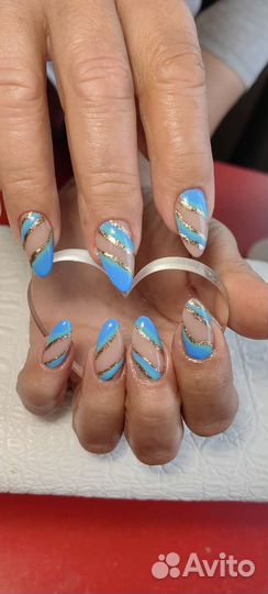 Маникюр педикюр