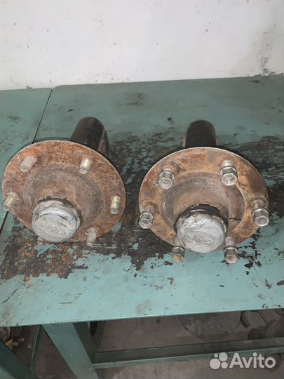 Ступица для прицепа