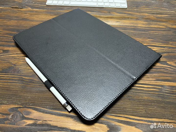Чехол iPad Pro 12,9” 3, 4 и 5 поколение