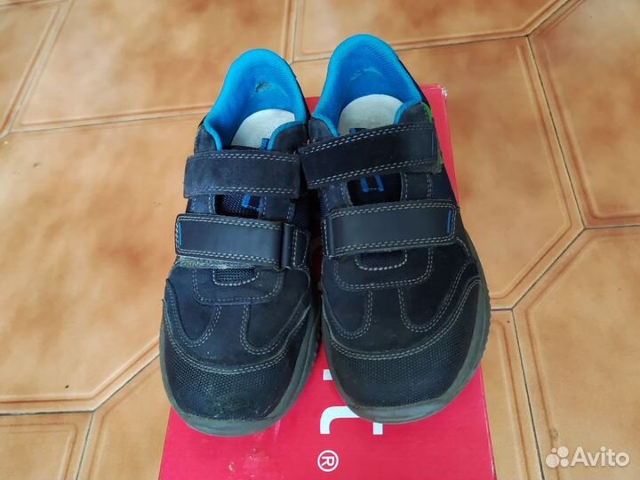 Кроссовки superfit 35