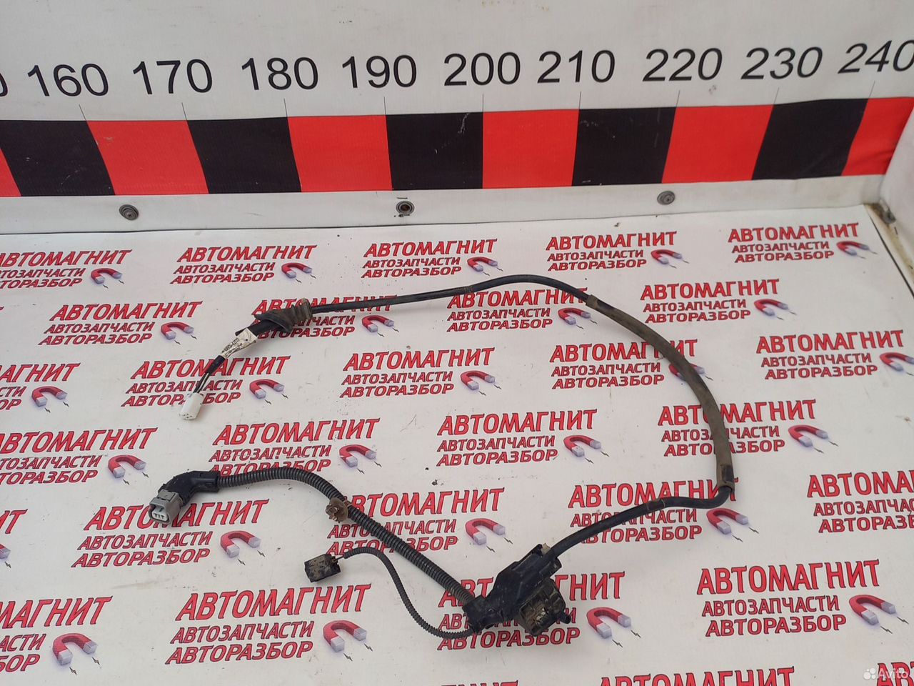 Проводка заднего супорта левая Тойота Рав 4 50