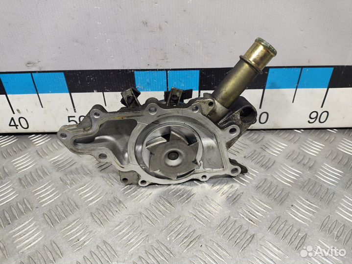 Б/У Насос водяной (помпа) Mercedes#001