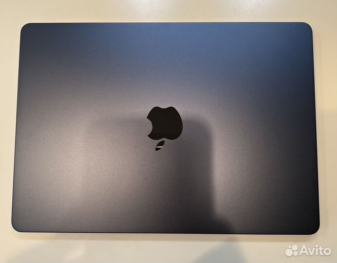 Apple MacBook Air 13 M2 16 256 GB, 15 циклов
