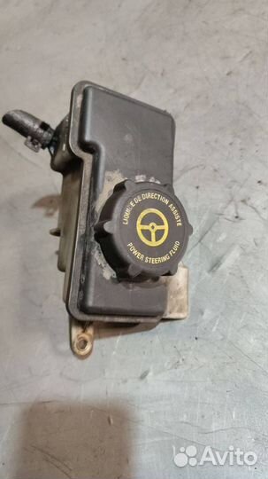 Бачок гидроусилителя Ford Focus 2 2004 1S7C3R700AD