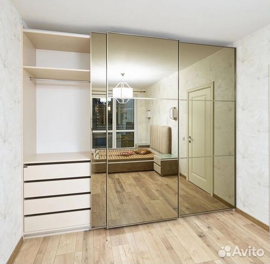 Шкаф купе с зеркалом под ключ