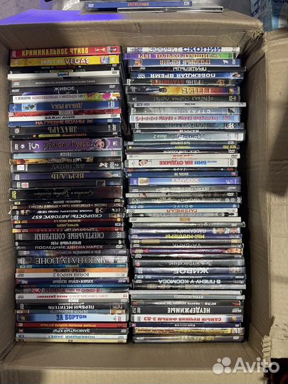 DVD диски с фильмами (кино ) по 10 шт