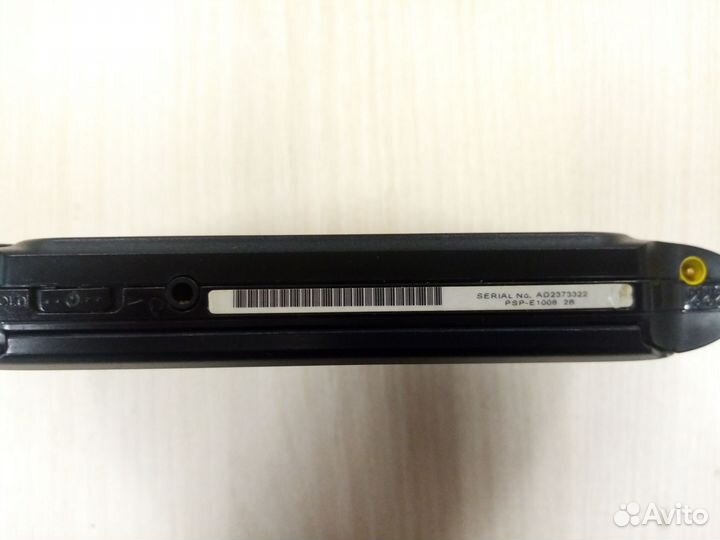 Sony psp e 1008