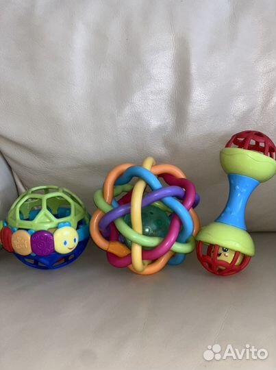 Развивающие игрушки для малышей