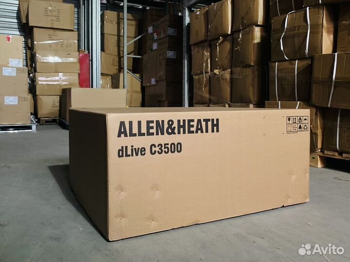 Allen & Heath dLive C3500