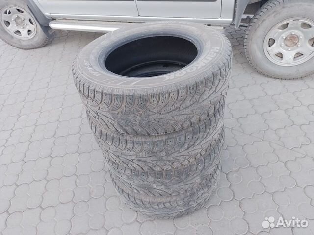 Hankook AH33 215/65 R16 98T