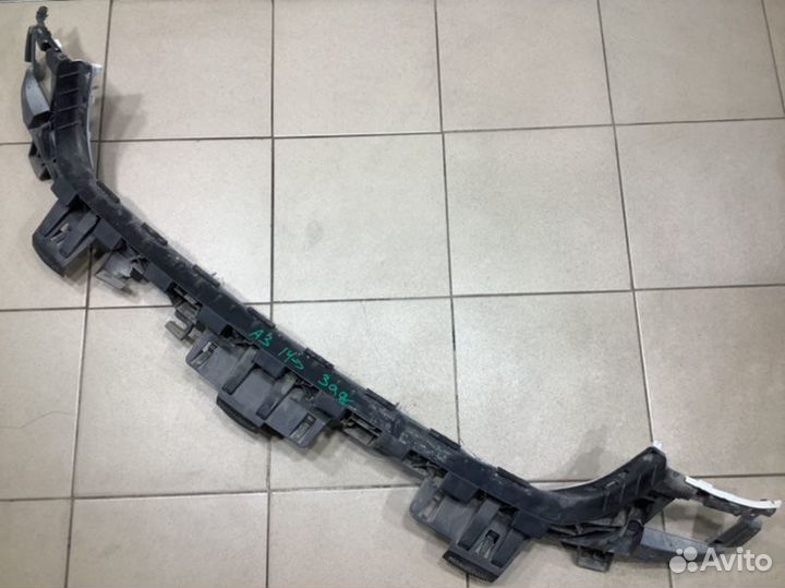 Кронштейн заднего бампера Audi A3 8V czca 2014