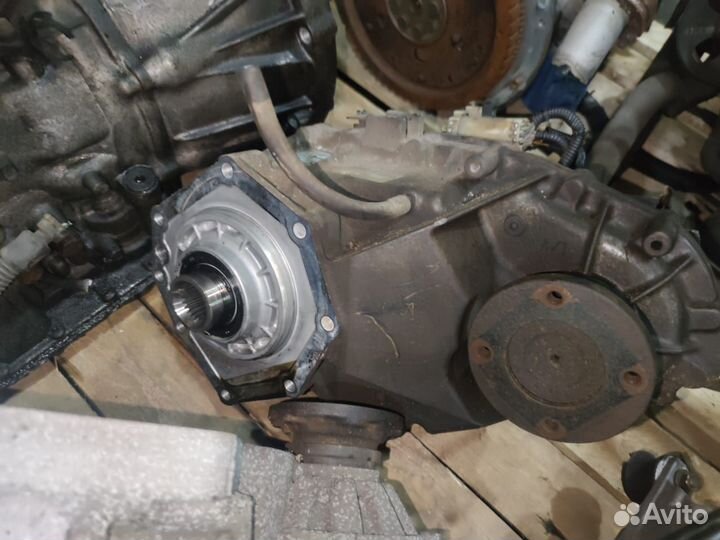 Раздаточная коробка 47300-4C211 Kia Sorento D4CB