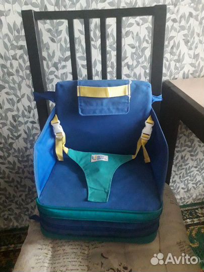 Стульчик- бустер для кормления