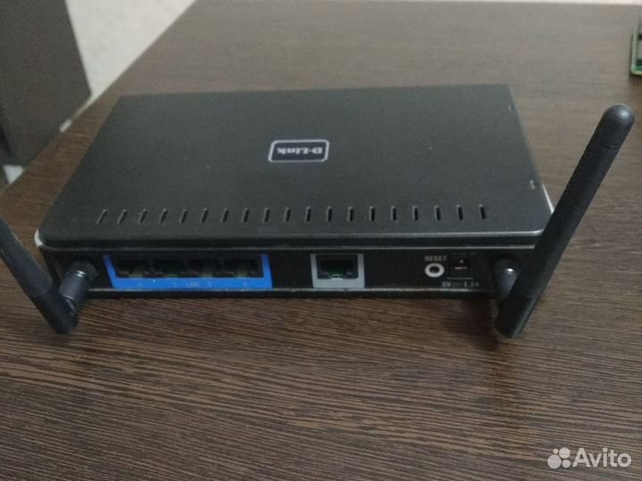 Роутер D-Link DIR-615