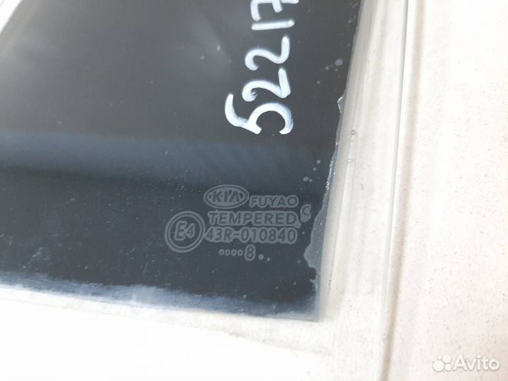 Стекло двери задней левой форточка Kia Rio X-Line