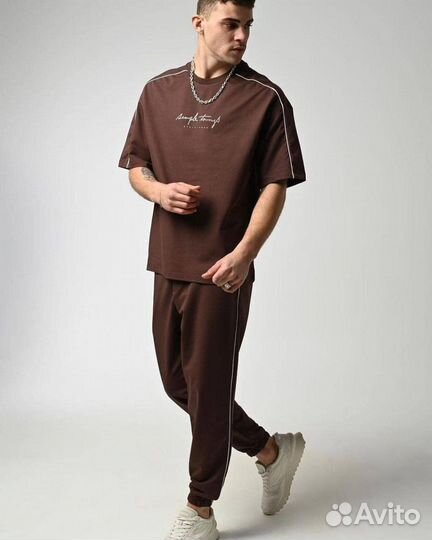 Спортивный костюм мужской