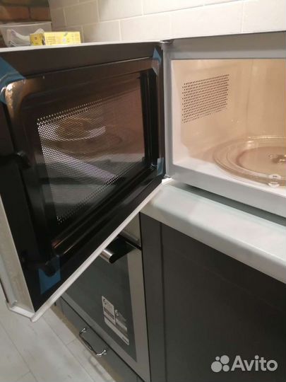 Новая Микроволновая печь ввк