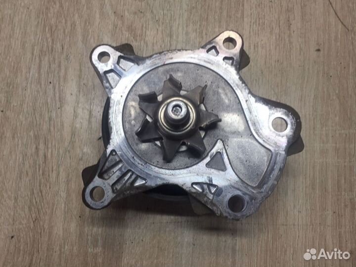 Водяной Насос 1ZR-FE 1.6 Toyota Corolla E150