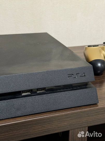 Sony PlayStation 4