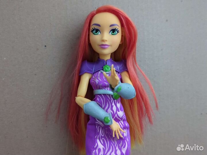 Кукла Super hero girl шарнирная Mattel