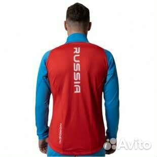 Тренировочный (разминочный) костюм