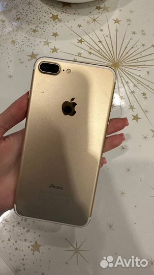 Телефон iPhone 7 plus