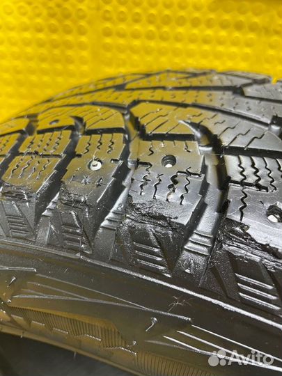 Hankook I'Pike RW11 215/65 R16 98T