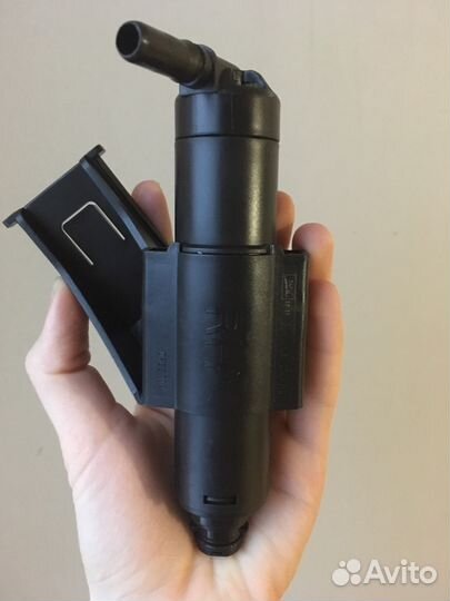 Форсунка омывателя фар с крышкой Ford Kuga 2