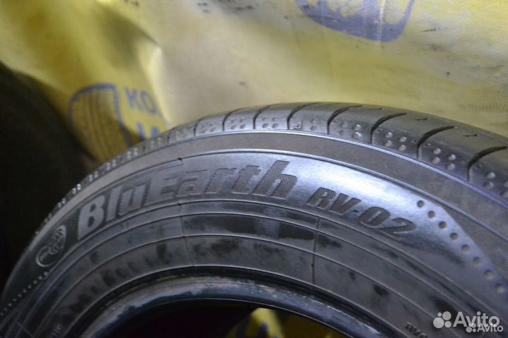 Yokohama BluEarth RV-02 195/65 R15