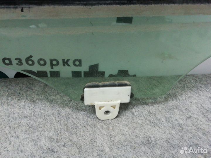 Стекло задней левой двери 82301-JN90A Nissan Teana