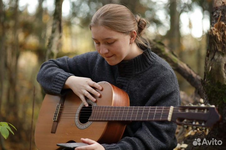 Преподаватель гитары на начальном уровне