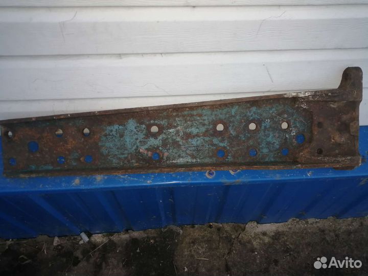 Лонжерон левый мтз 80
