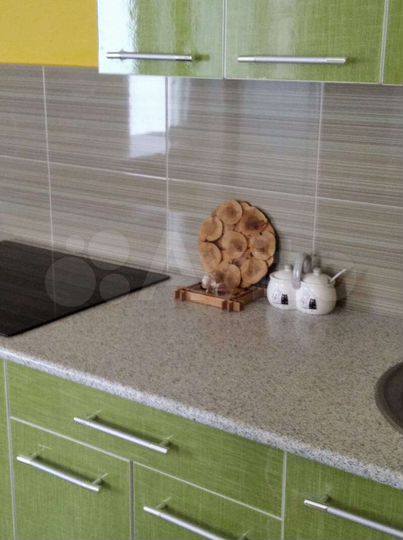 Комната 20 м² в 8-к., 2/2 эт.