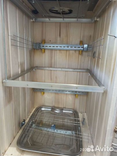 Продам универсальную коптильню