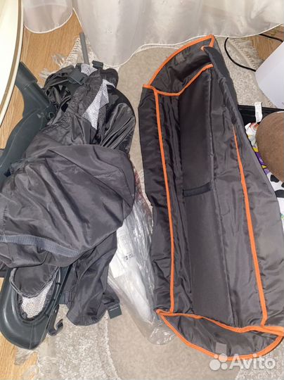 Манеж-кроватка детская складная