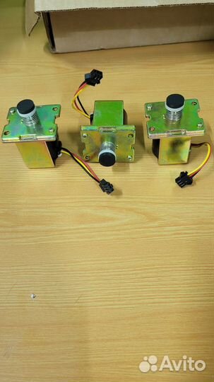 Продаю электромагнитный клапан на газовую колонку