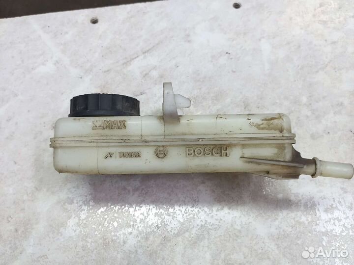 Ситроен c4 b7 бачок тормозной жидкости