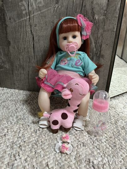 Кукла реборн девочка с одеждой