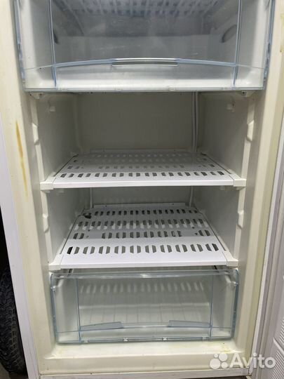 А) Морозильная камера Nord (44224)