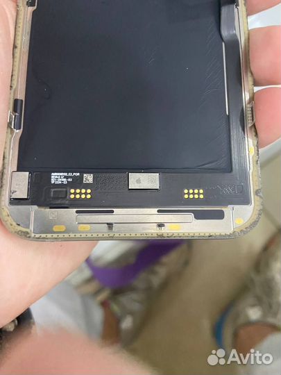 Дисплей iPhone 15 pro max снятый