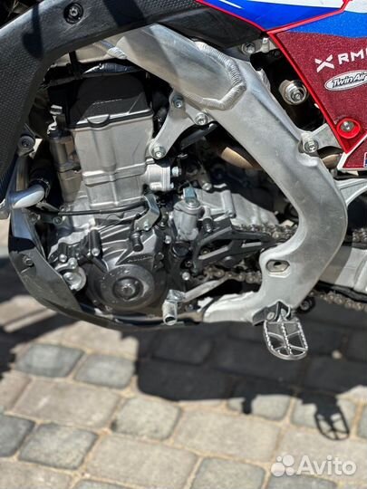 Мотоцикл honda