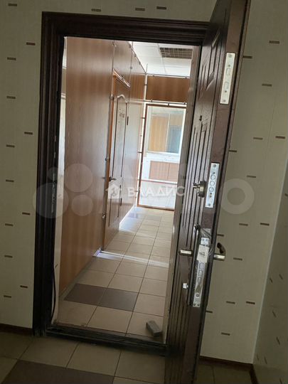 Продам здание, 1077 м²