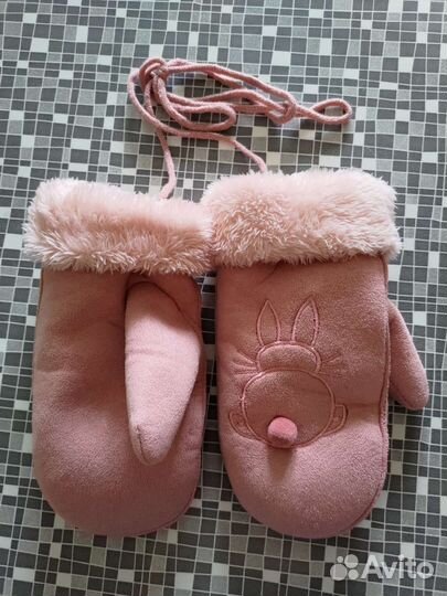Варежки розовые Зайки размер 6
