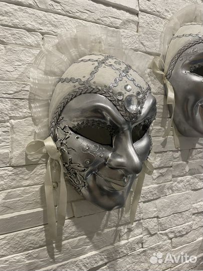 Продам декоративные маски