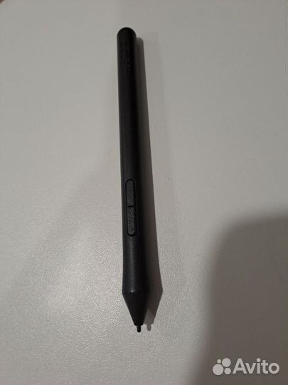 Графический планшет Wacom One Medium