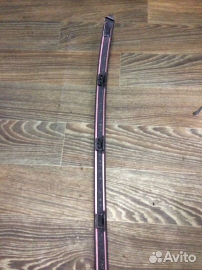 Накладка, молдинг крыши левый Renault Arkana