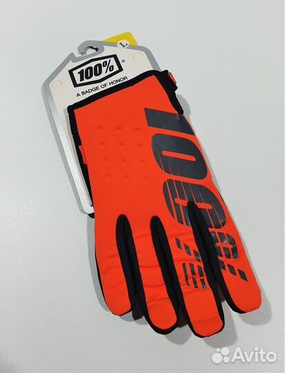 Кроссовые перчатки фирмы 