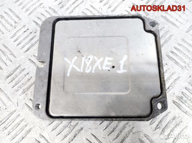 Блок эбу Opel Vectra B 1.8 X18XE1 90560476 Бензин